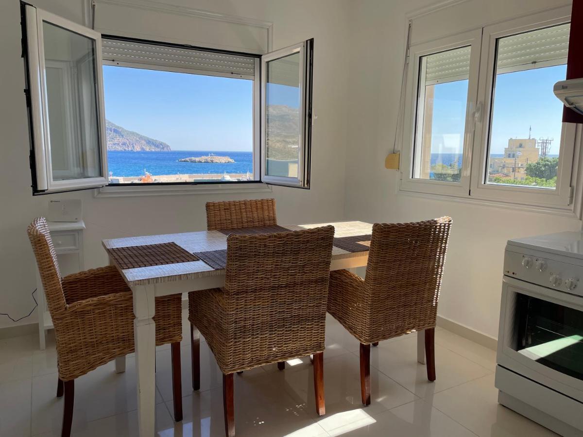 Locals Apartment Karpathos Exteriör bild